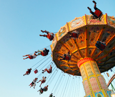 manège d'un parc d'attractions