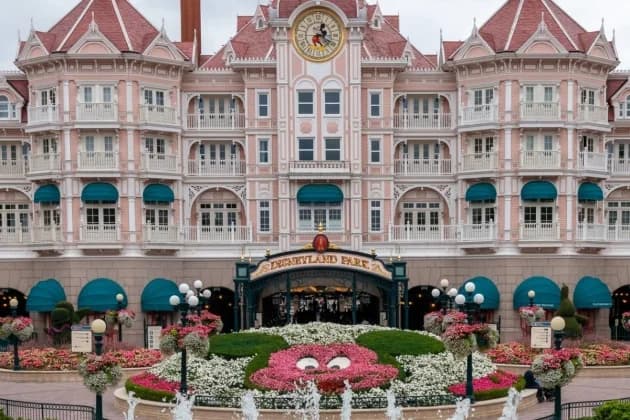 Le Disneyland Hotel a rouvert ses portes : et si vous en profitiez ?