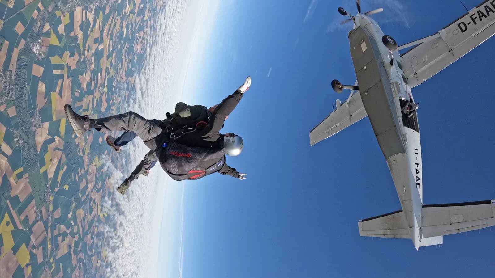 Gege Skydive