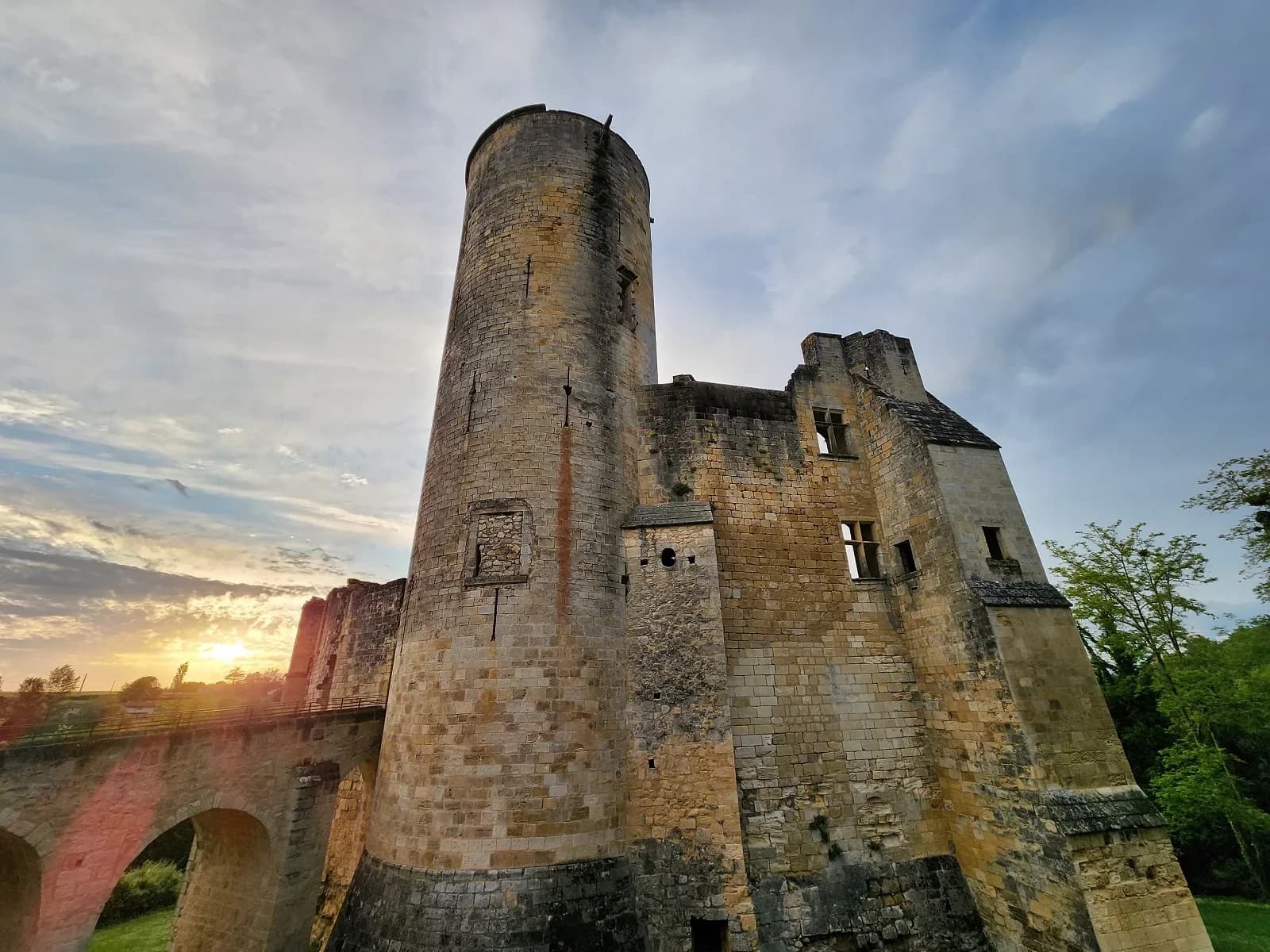 Château de Rauzan / Grotte Célestine