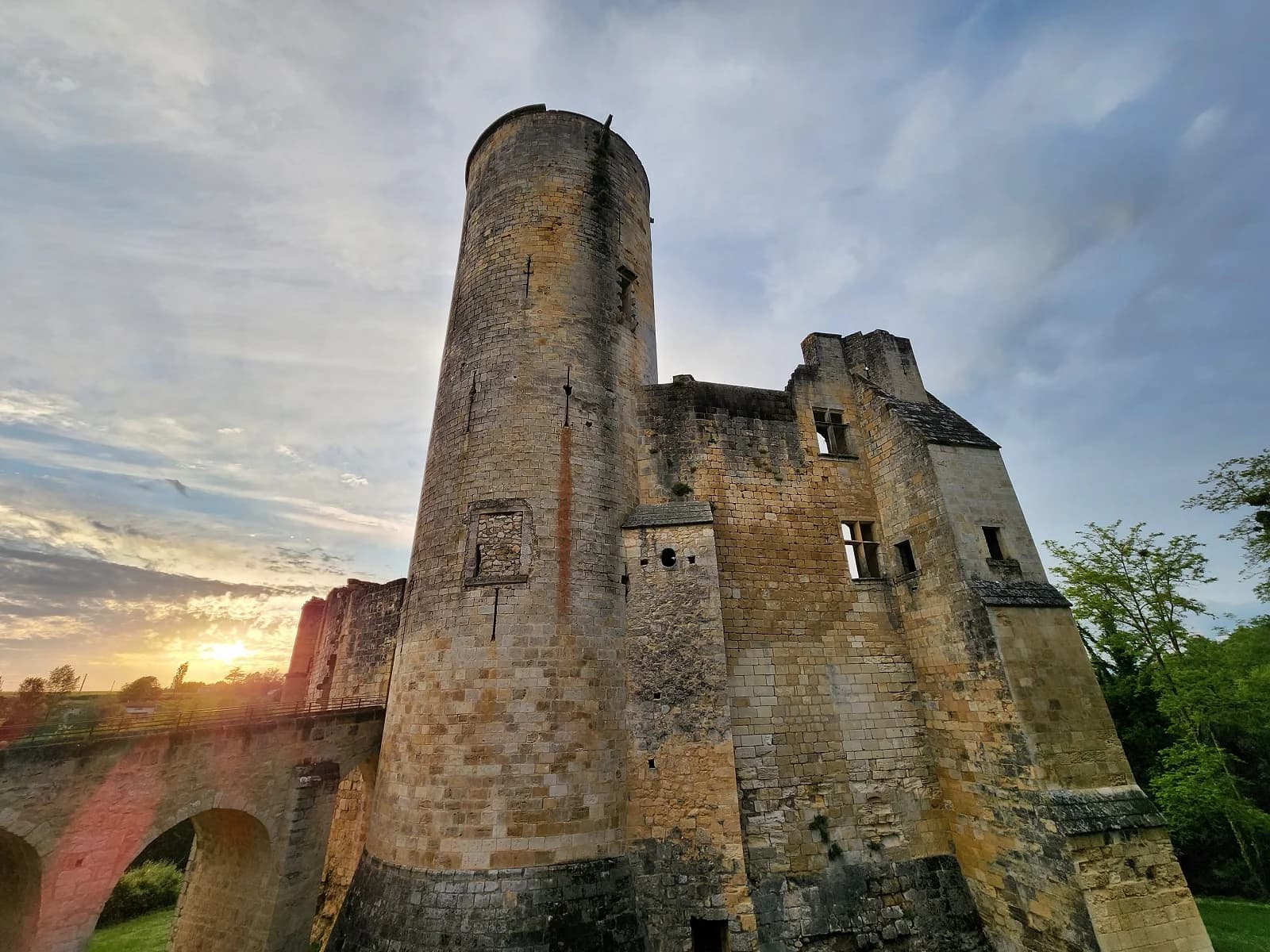 Château de Rauzan / Grotte Célestine