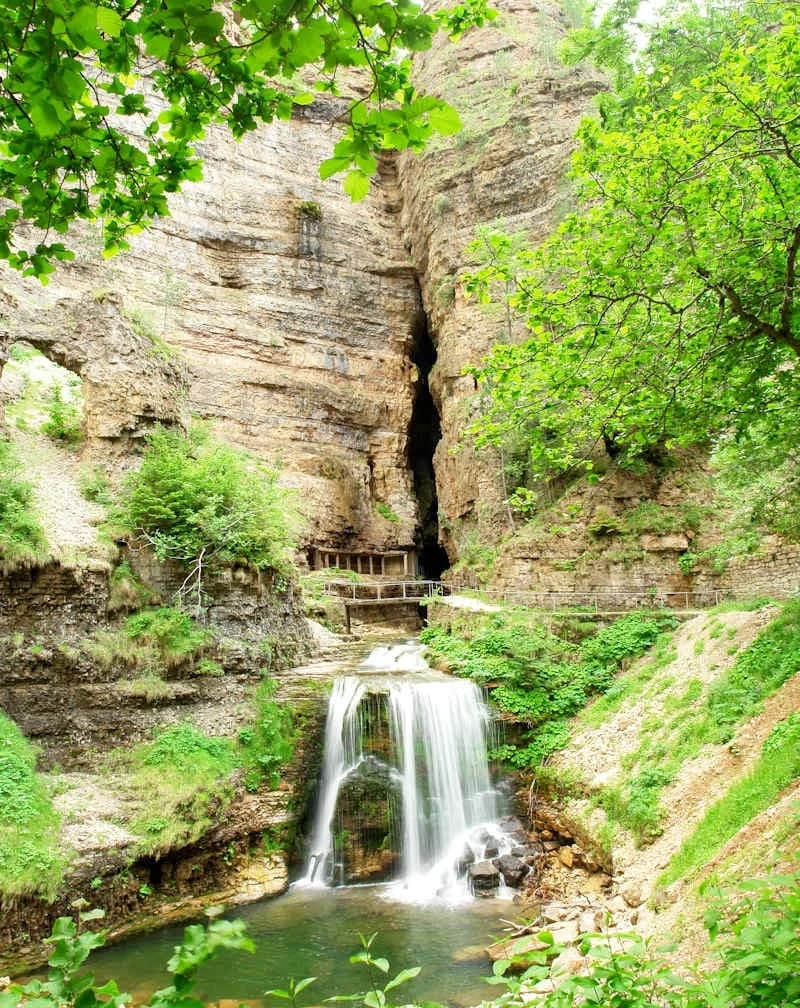 Abime de Bramabiau et sa rivière souterraine