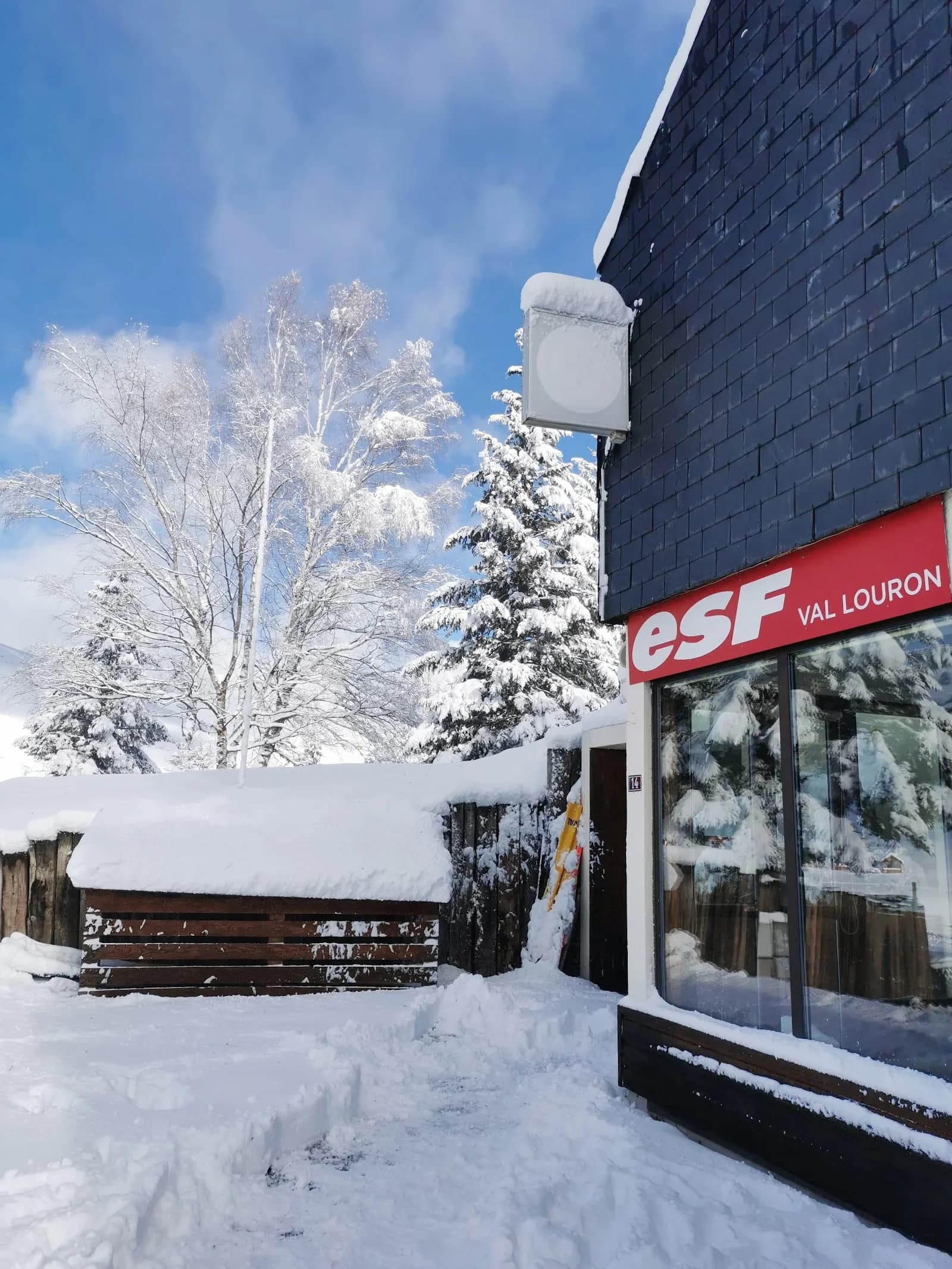ESF val louron