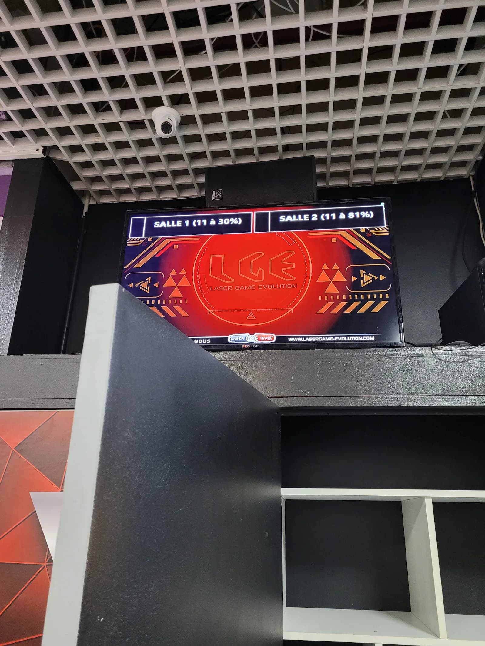 - Laser Game NICE