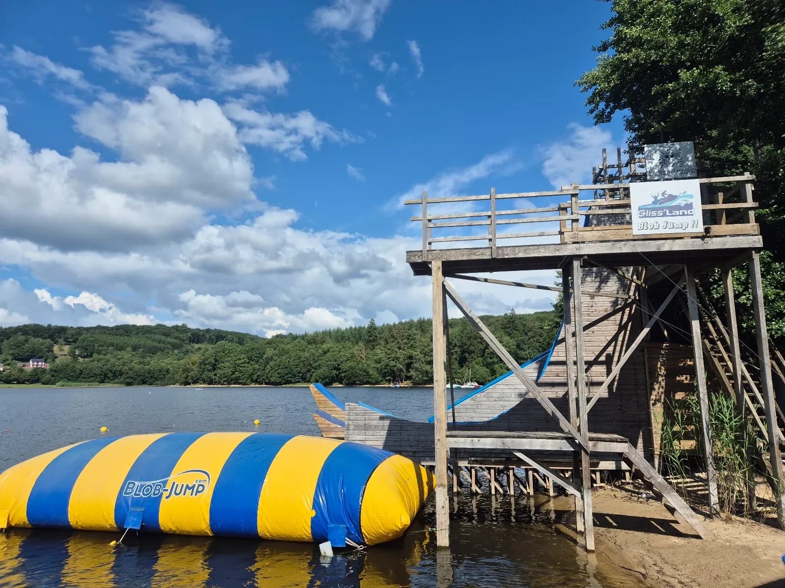 Glissland - lac des settons
