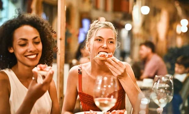 Où aller pour un enterrement de vie de jeune fille à Paris ?
