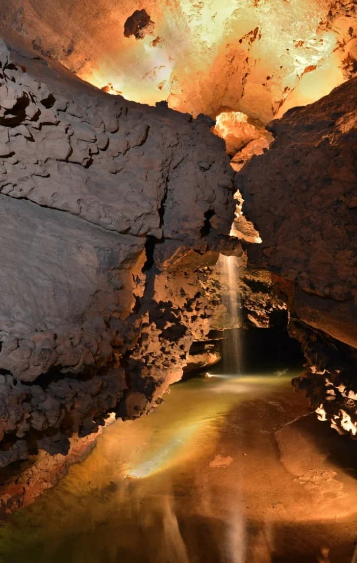 Grottes d'Aze