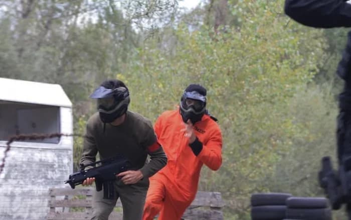 INSIDE BATTLE